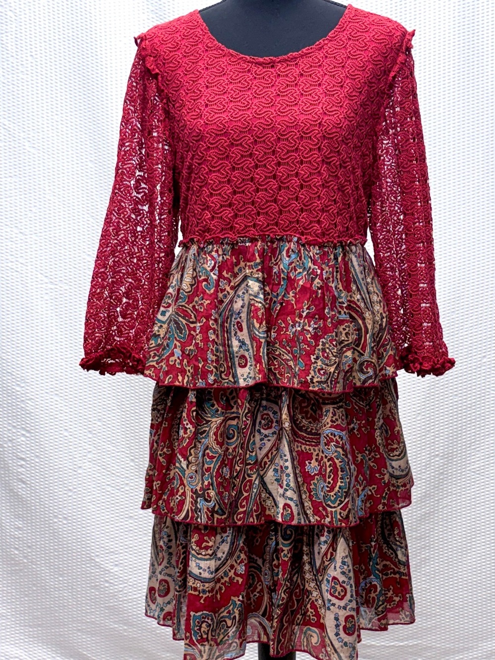 Perfectly Priscilla Boho Lace Bodice Dress Women’s L Red Paisley Long Sleeve